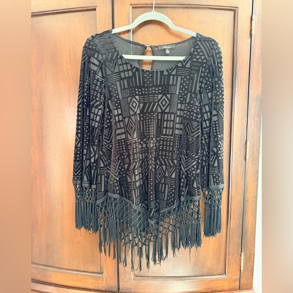 Monteau Black Patterned Fringe Sweater
